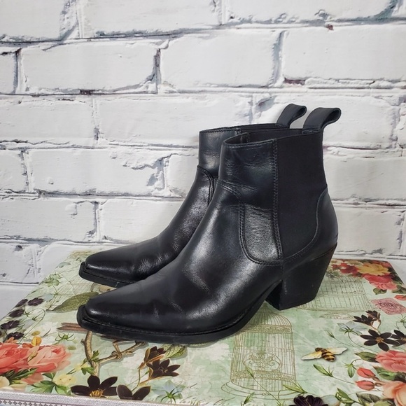 Everlane Shoes - Everlane The Western Boot in Black